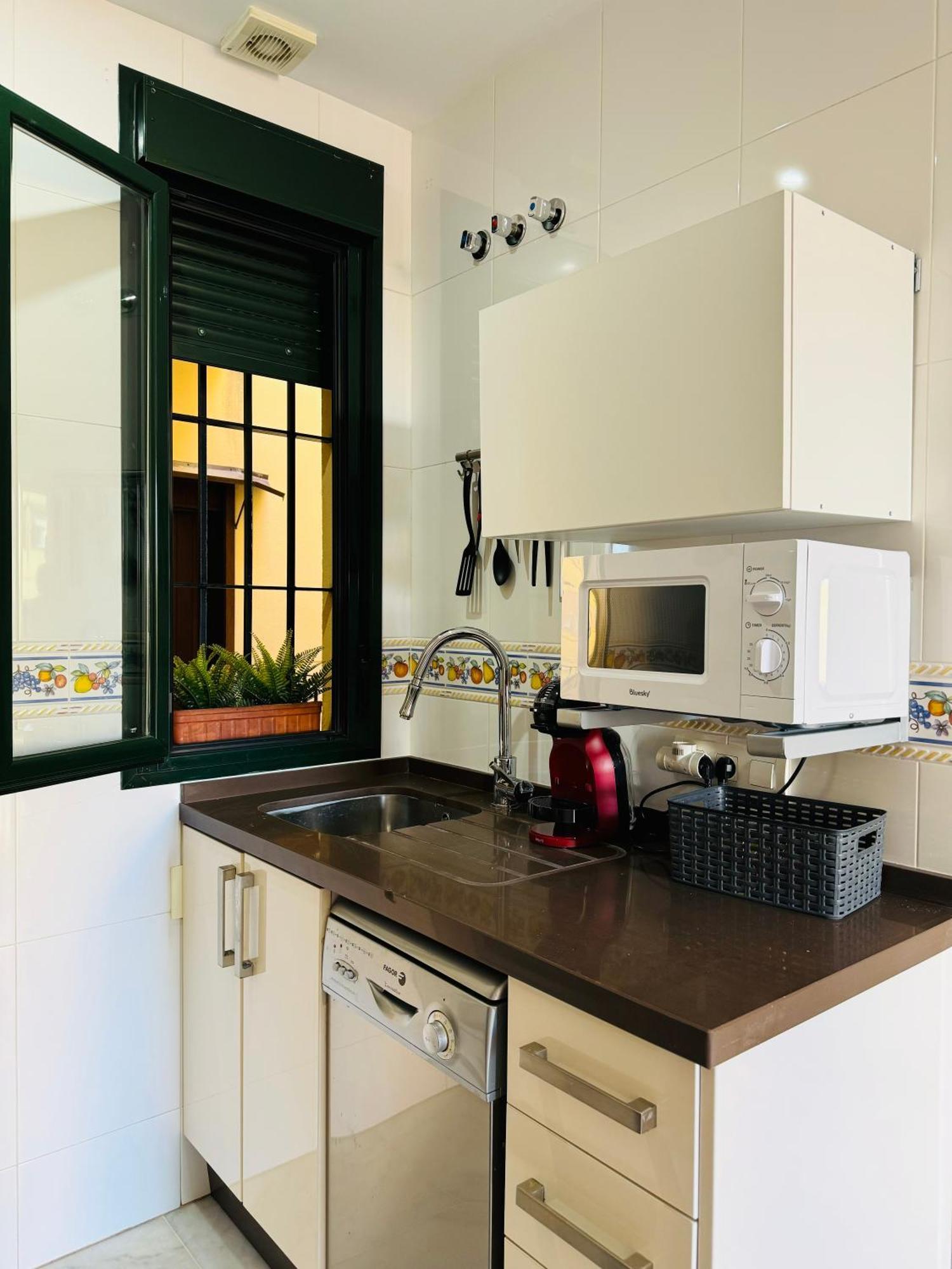 Apartamento Con Balcon Castilla Triana Seville Exterior photo